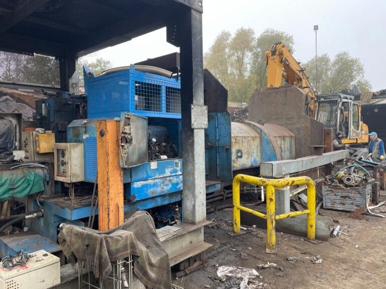 SHEAR BALER TAURUS CORSAIR USED 2