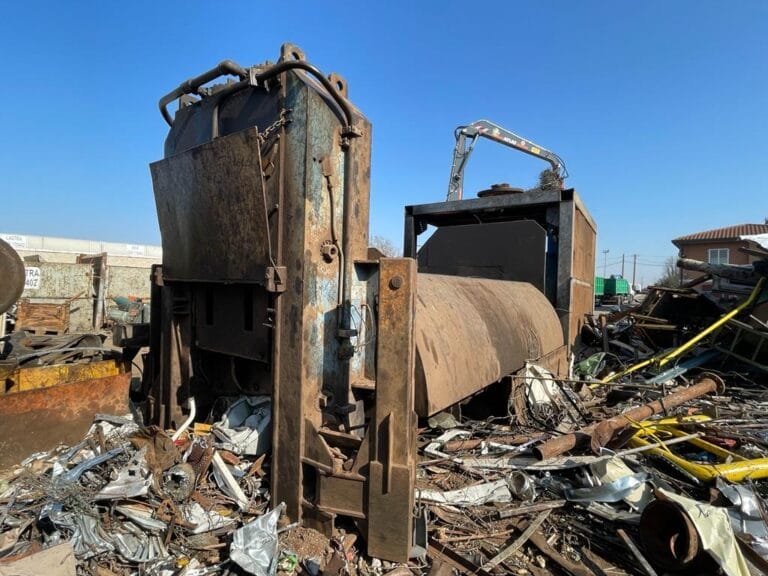 SHEAR BALER TAURUS CORSAIR USED 5
